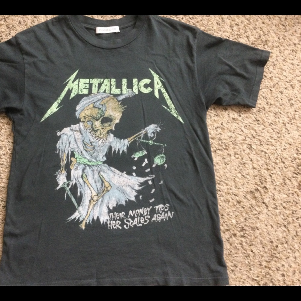 DAYDREAMER METALLICA TEE